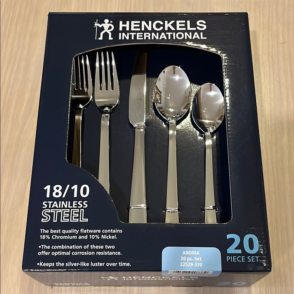 Henckels Silver Flatware Set with Elegant Design